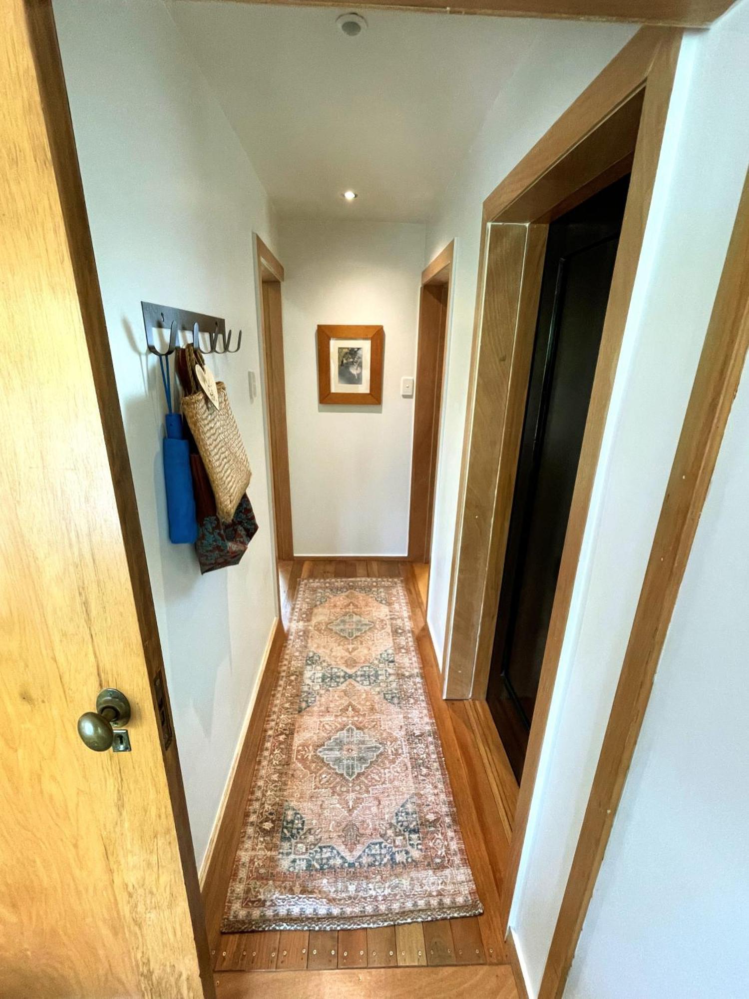 Gully Hideaway Apartment ハミルトン エクステリア 写真